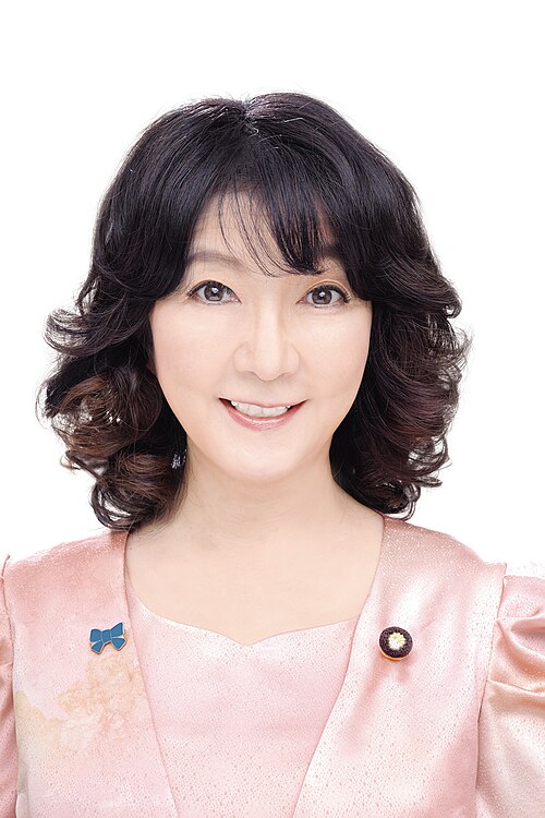 Satsuki Katayama Biography